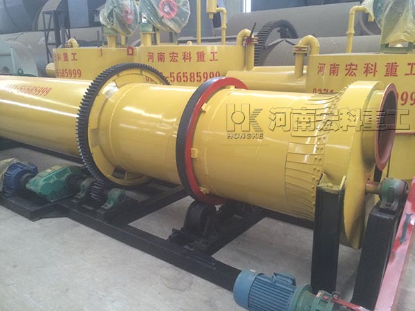  山東的客戶，您采購的0.8x6m雞糞烘干機已發出
